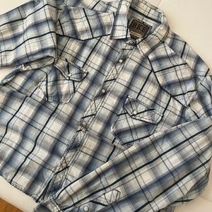 BKE Western style button up, pearl snap buttons